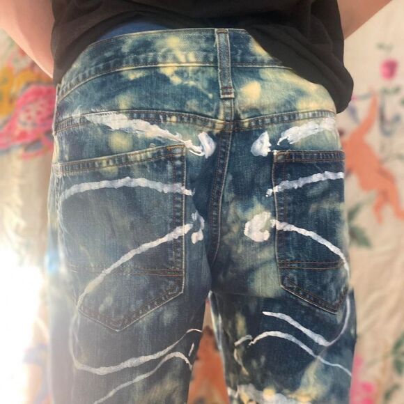 Eclectic one of one painted vintage jeans 36 - Picture 8 of 10